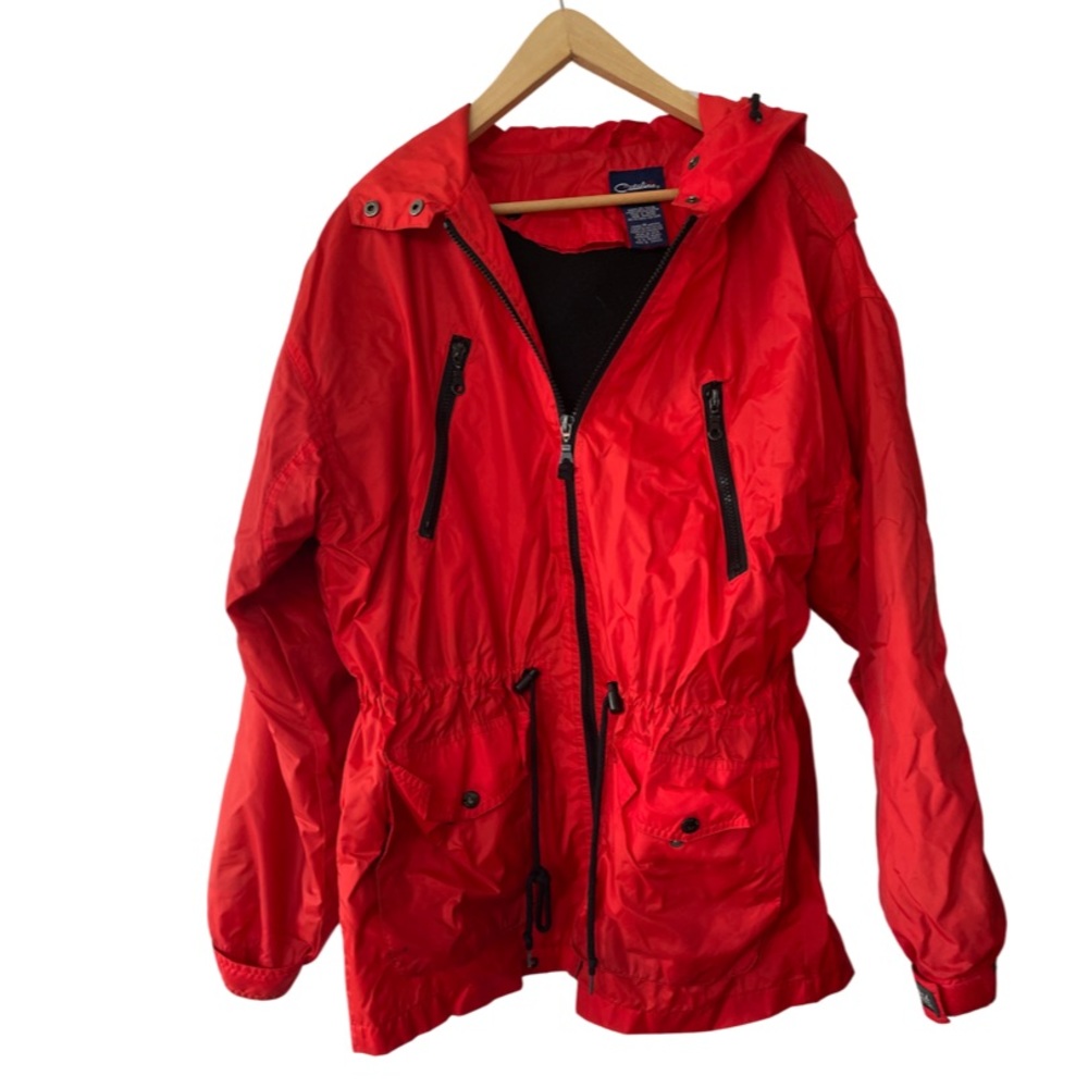 Catalina Women’s Red Medium Windbreaker. Hooded. Lined.